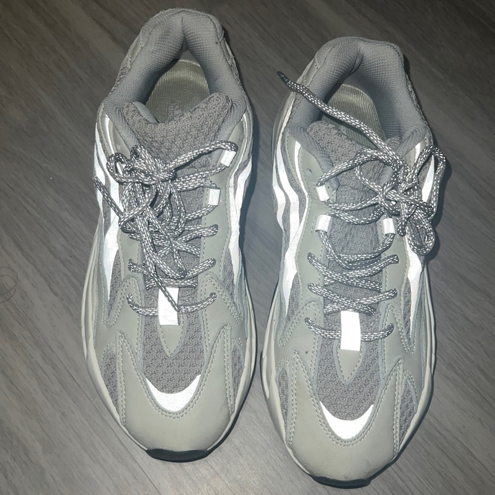 Yeezy Boost 700 V2 Static